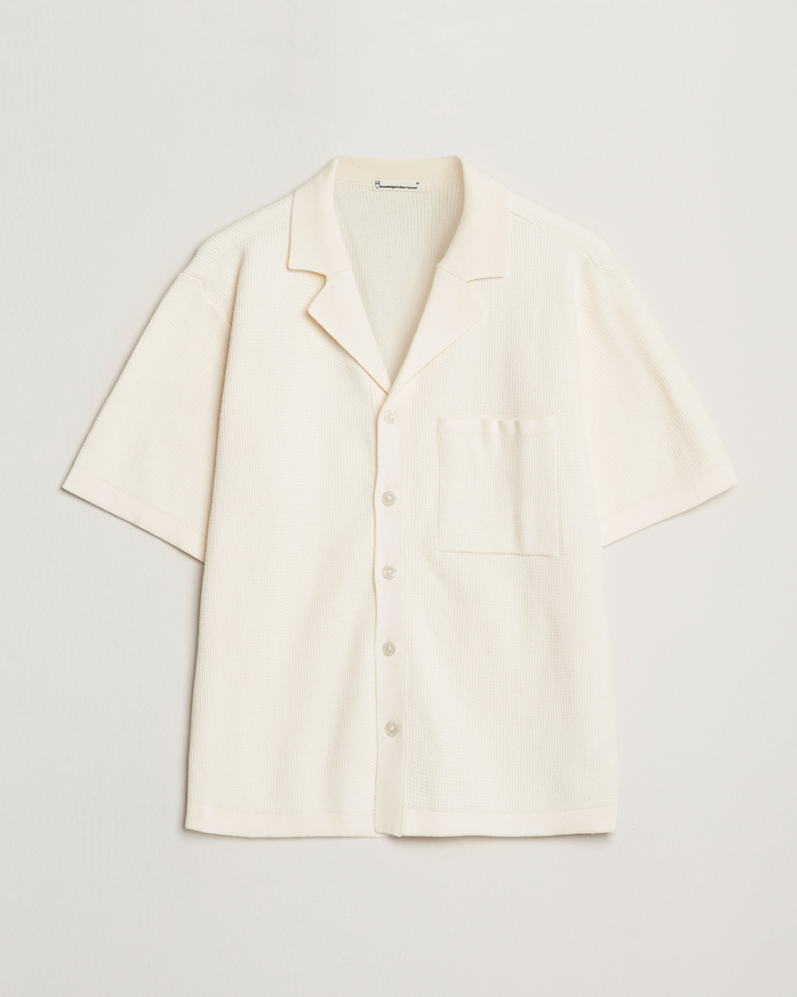 Mies | Kauluspaidat | KnowledgeCotton Apparel | Knitted Short Sleeve Shirt Eggret