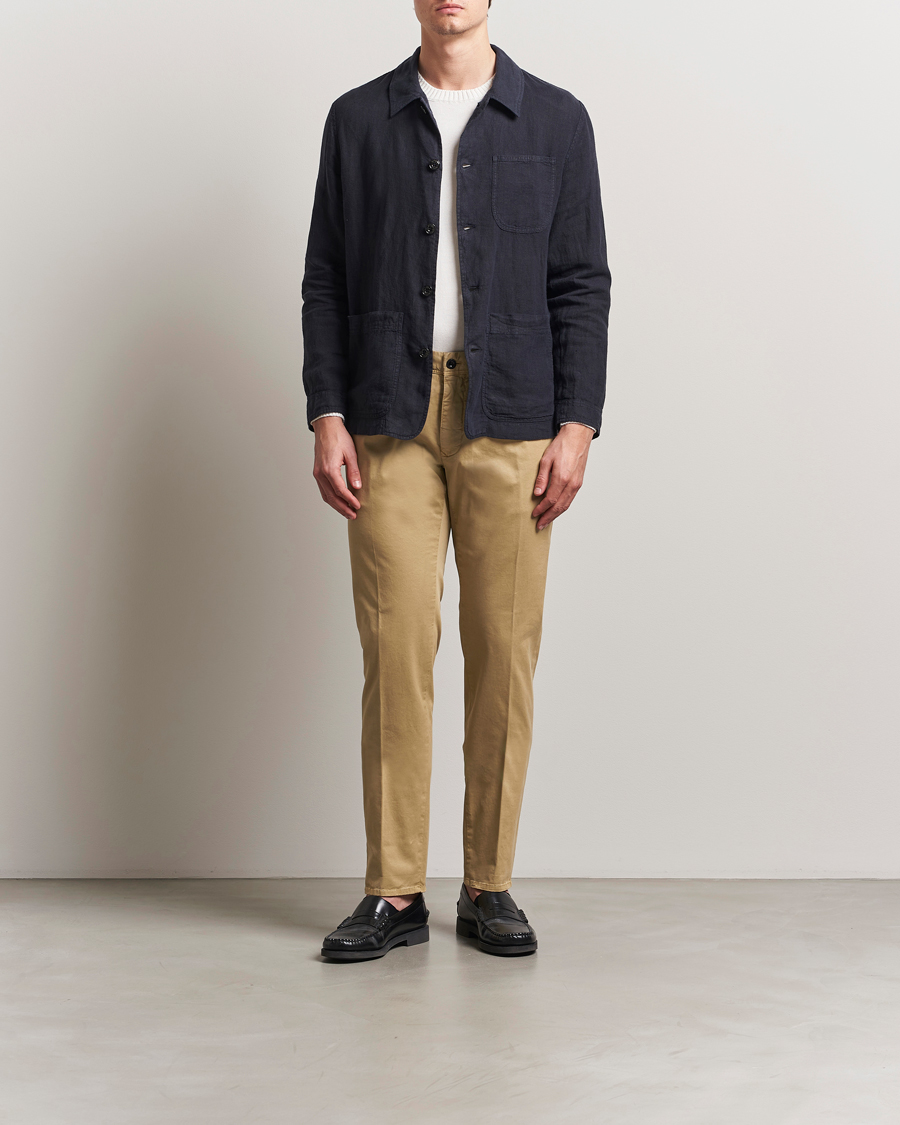 Mies | Housut | Incotex | Slim Fit Garment Dyed Slacks Beige