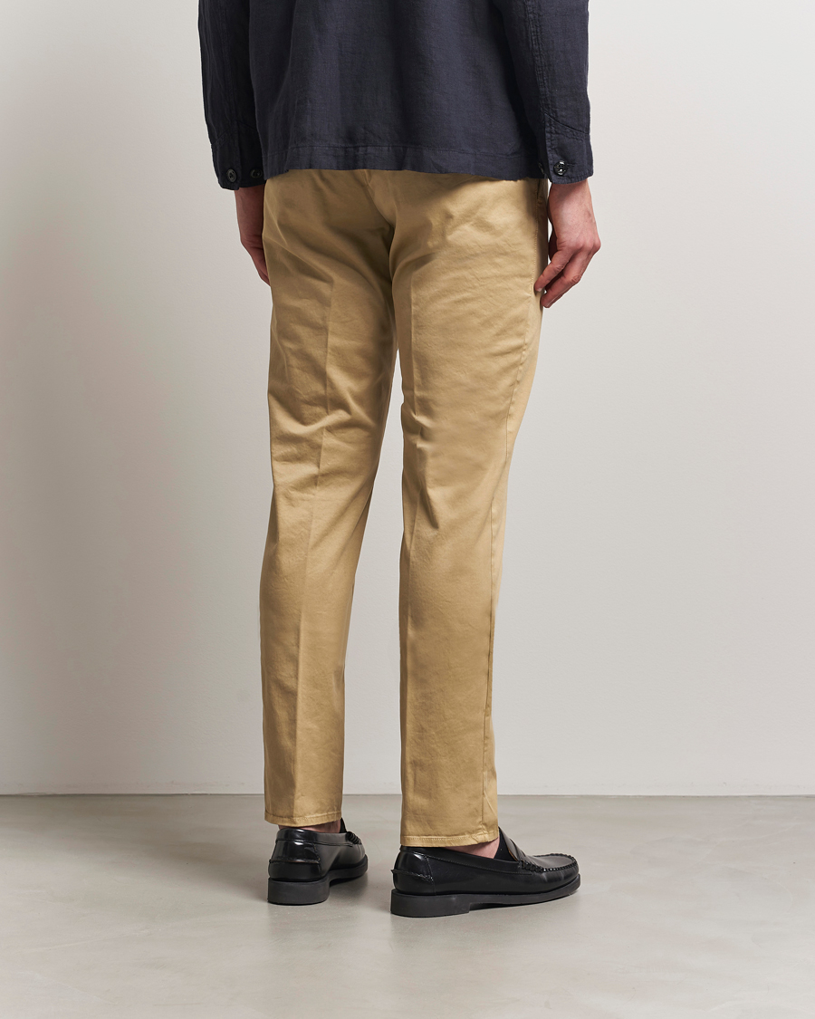 Mies | Housut | Incotex | Slim Fit Garment Dyed Slacks Beige