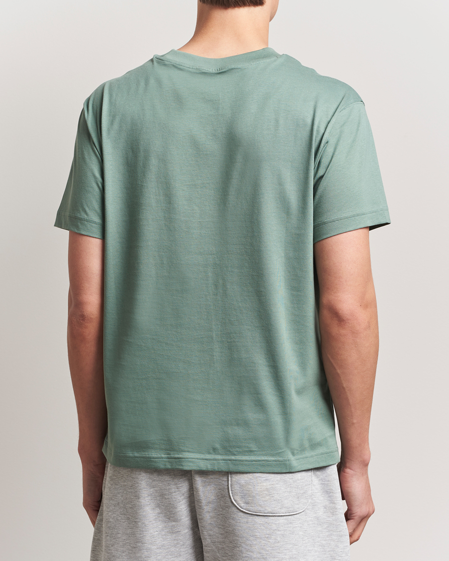 Mies | T-paidat | New Balance | Essentials T-Shirt Dark Juniper