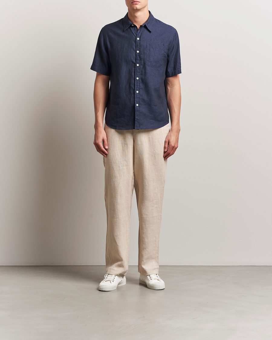 Mies | Kauluspaidat | Colorful Standard | Garment Dyed Linen Short Sleeve Shirt Navy Blue