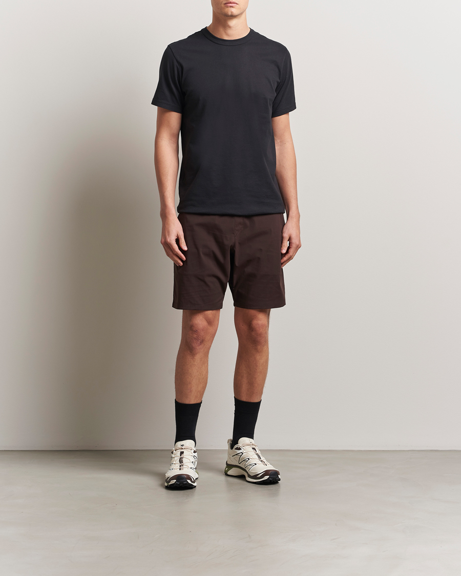 Mies | Shortsit | Houdini | Wadi Ultralight Shorts Brown Illusion