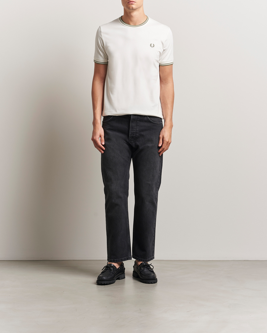 Mies | T-paidat | Fred Perry | Twin Tipped T-Shirt Light Ecru
