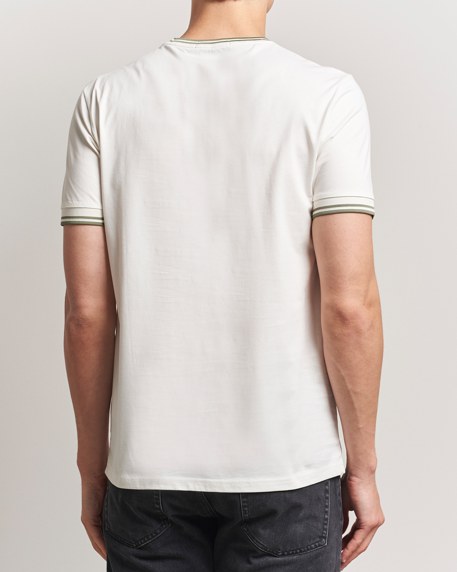 Mies | T-paidat | Fred Perry | Twin Tipped T-Shirt Light Ecru