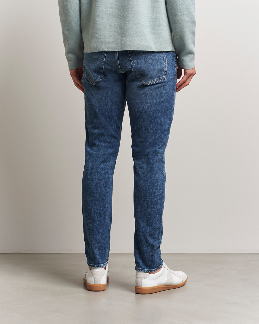 Mies | Farkut | Tiger of Sweden | Evolve Jeans Medium Blue