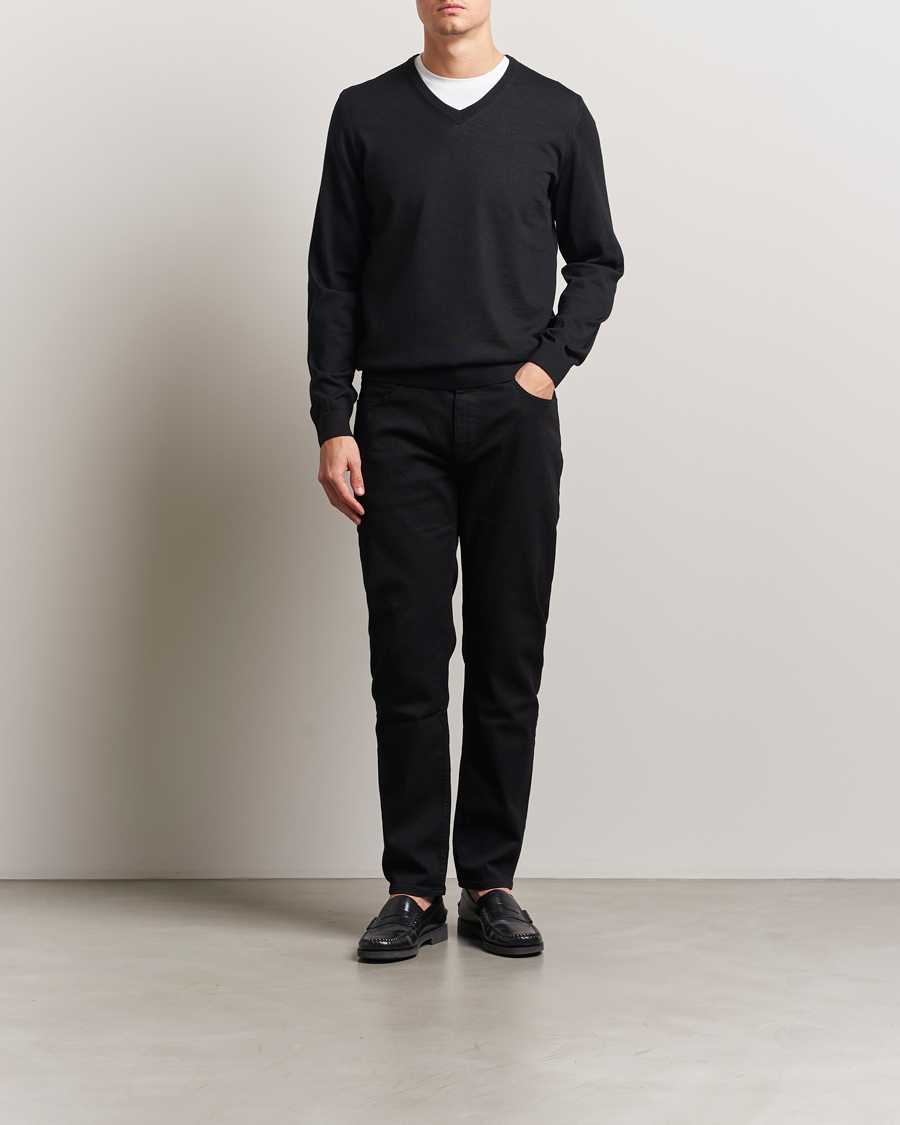 Mies | Puserot | BOSS BLACK | Melba Wool V-Neck Pullover Black