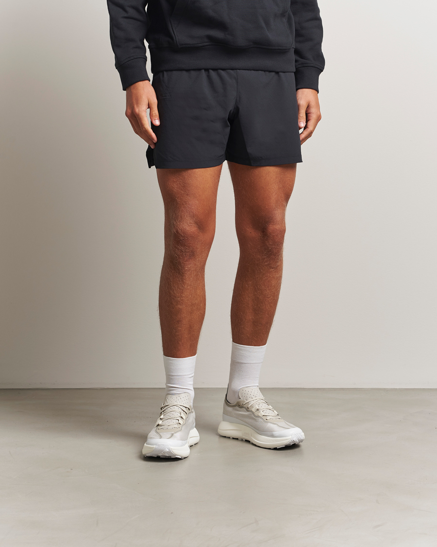 Mies | Juoksukengät | Norda | 005 Running Sneakers Neve